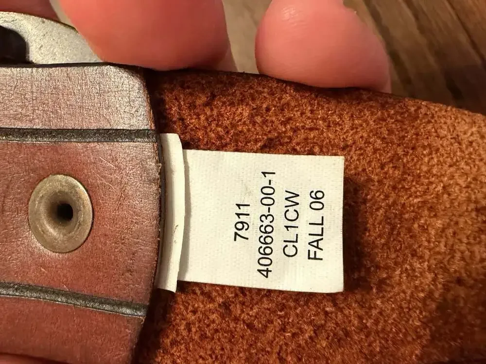 Vintage 2006 GAP 1969 Tooled Leather Belt Yellow Buckle Boho Western Size M